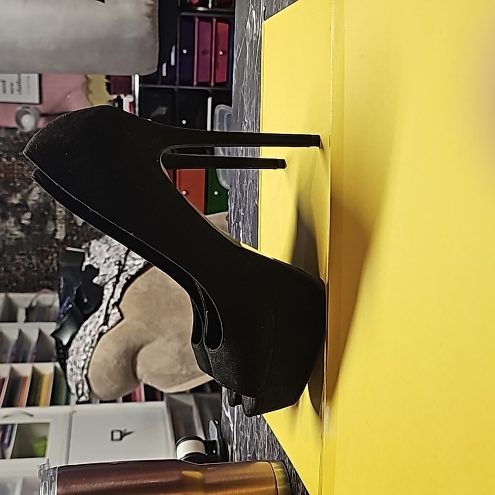 LILIANA STILLETOS - Picture 5 of 5